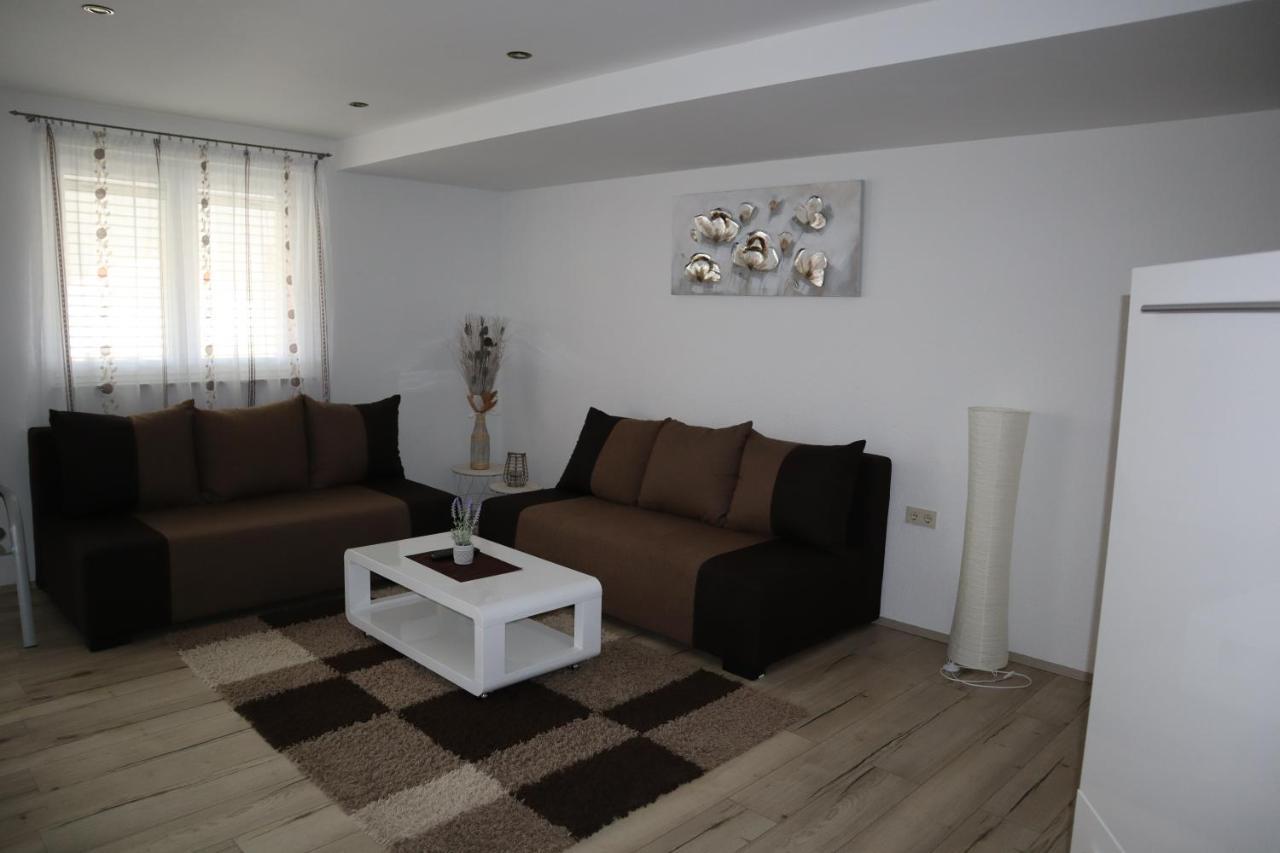 Apartmani Sanja Вир Экстерьер фото