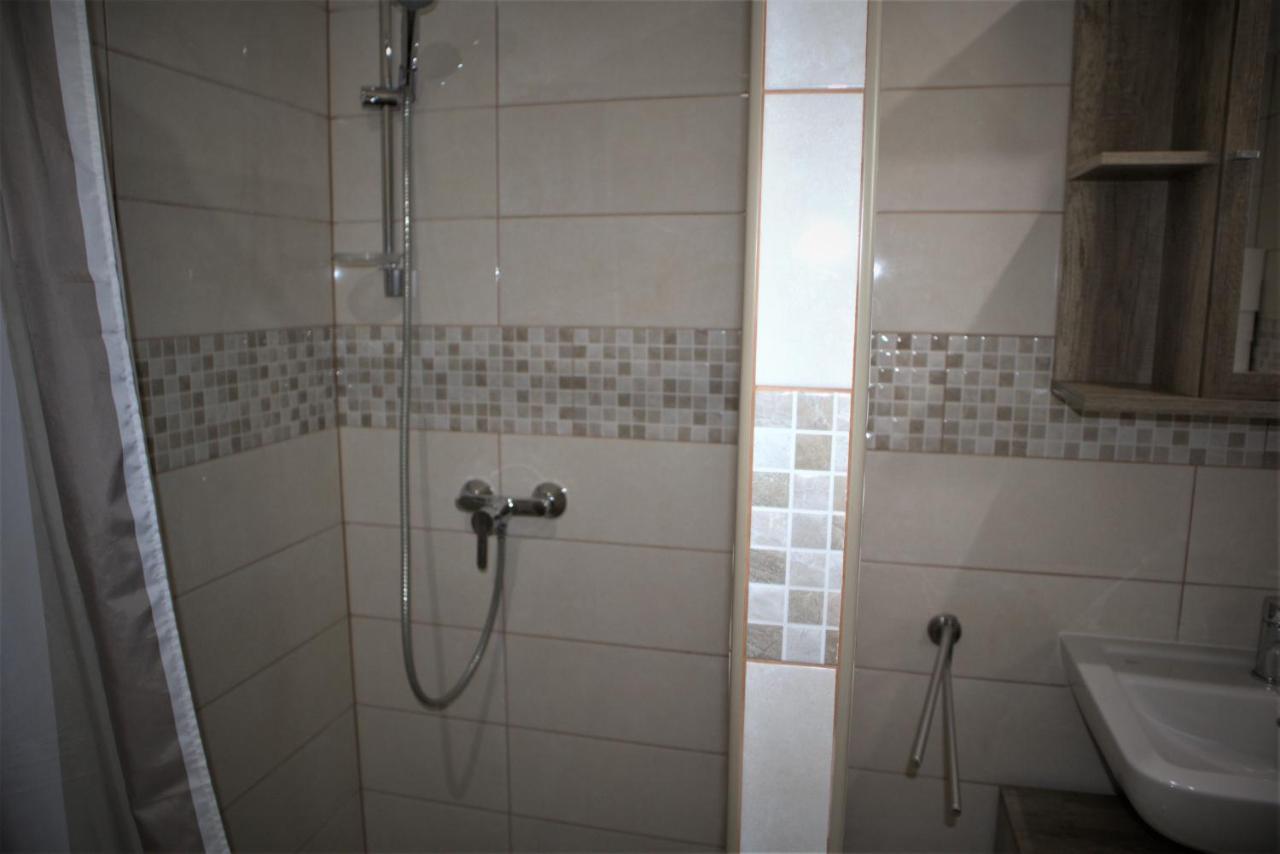 Apartmani Sanja Вир Экстерьер фото